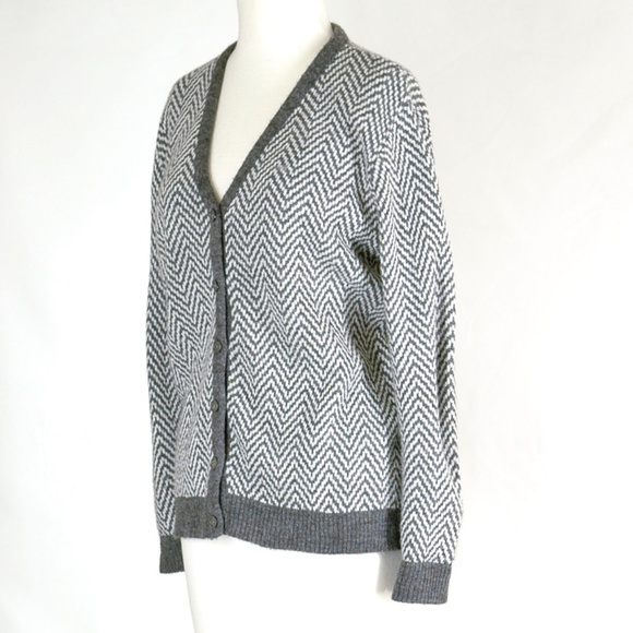 70s Gray Stripe Cardigan Sweater Vintage Chevron S - Picture 4 of 6